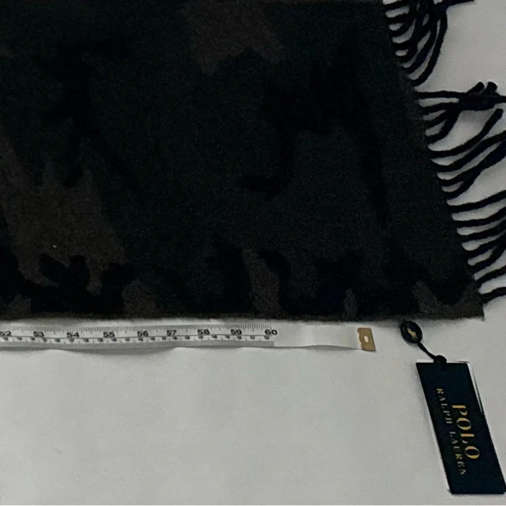 Polo by Ralph Lauren Men's Camouflage Scarf